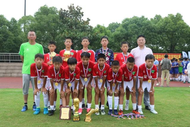 热身赛-中国男篮3分惜负骑士夏季联赛队